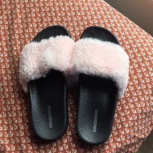 Fuzzy sandals